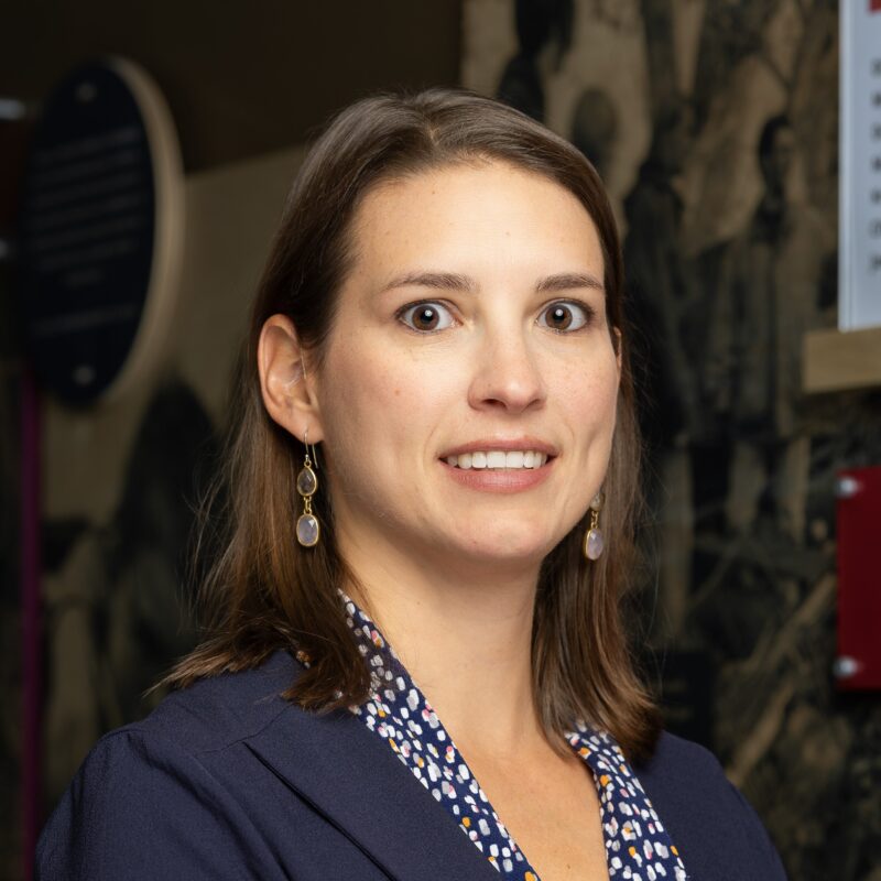 Portrait of Dr. Alejandra Ros Pilarz